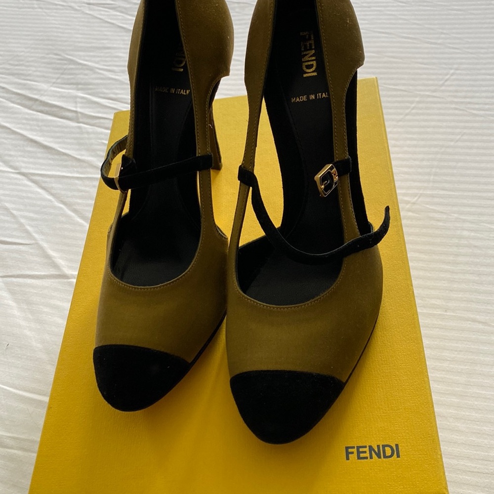 Fendi 👠